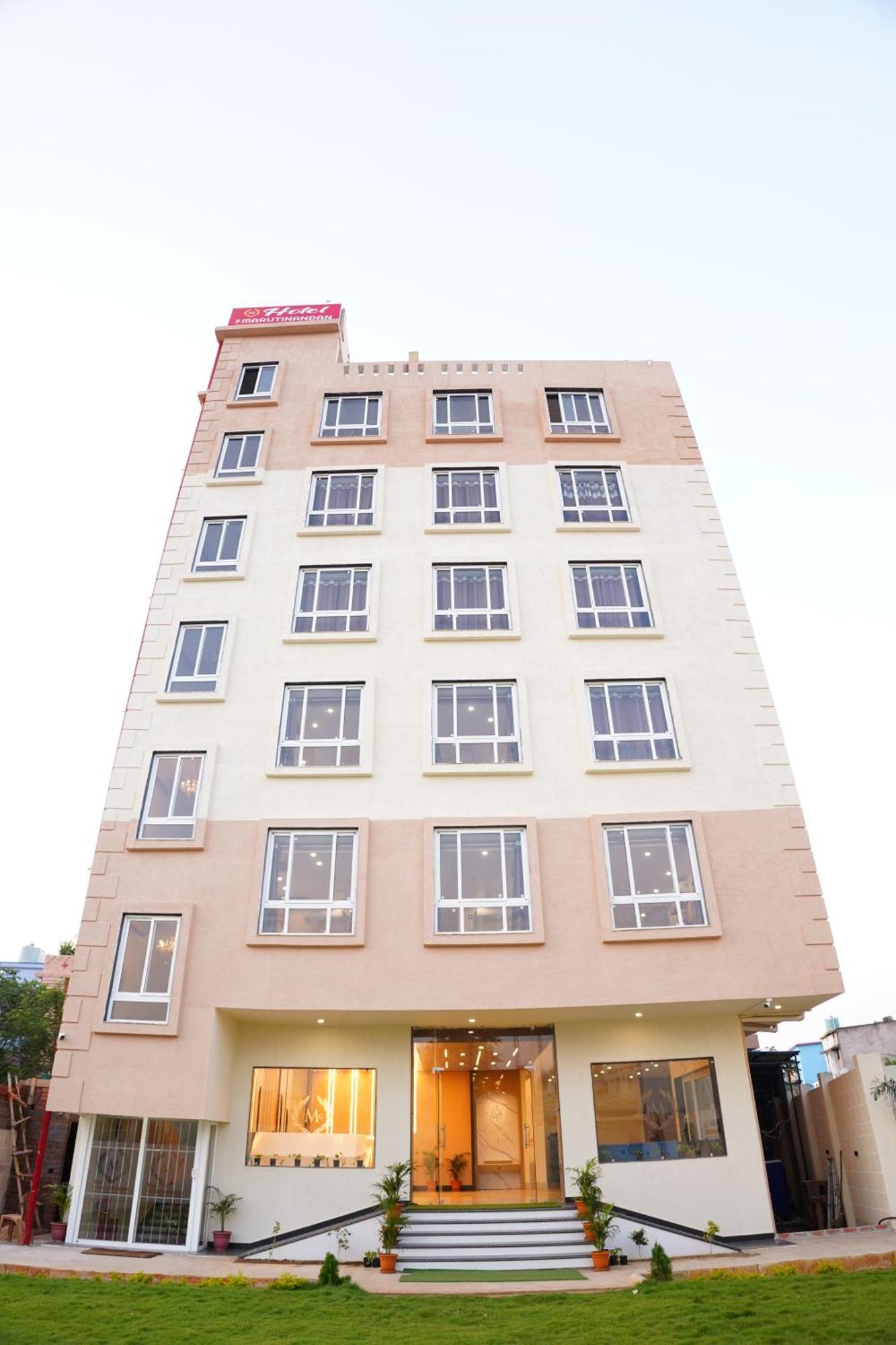The Marutinandan Grand Hotel Deoghar Kültér fotó